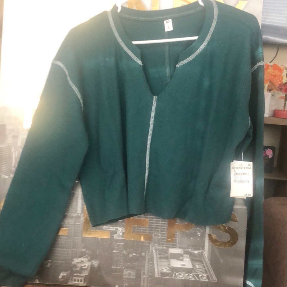 BP crop top